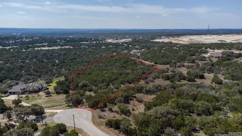 128 Milfoil Ln, Spring Branch, TX 78070