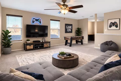 8530 Cheyenne Blf, Converse, TX 78109