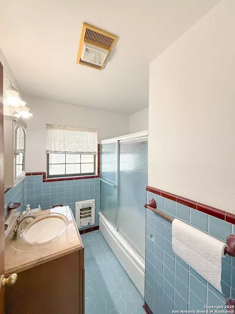 Bath - 15430 S Main, Lytle, TX 78052 photo 3 of 3