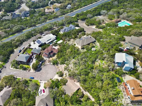 16811 Coyote, Helotes, TX 78023