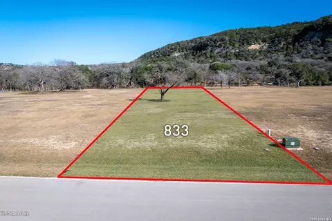 833 Bingham, New Braunfels, TX 78132