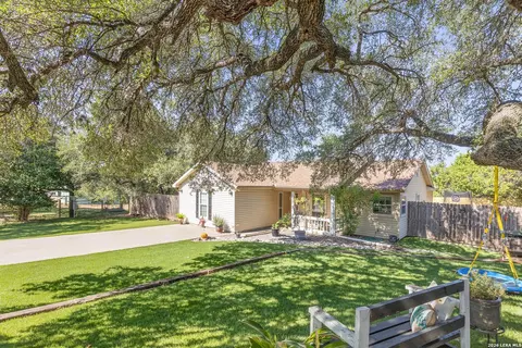 204 Lake Park, Canyon Lake, TX 78133
