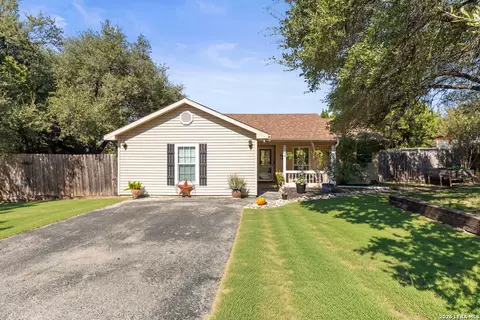 204 Lake Park, Canyon Lake, TX 78133