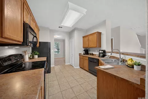 5706 Sendero Spg, San Antonio, TX 78251