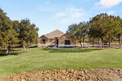880 Haven Pt, New Braunfels, TX 78132