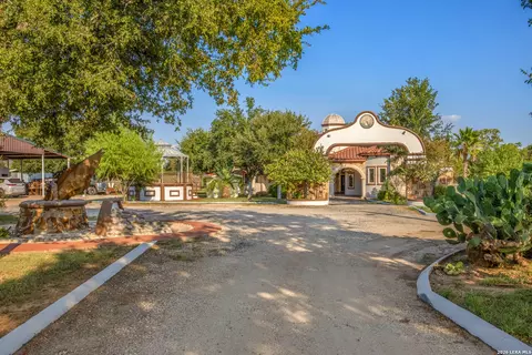 13196 Kelly, Atascosa, TX 78002