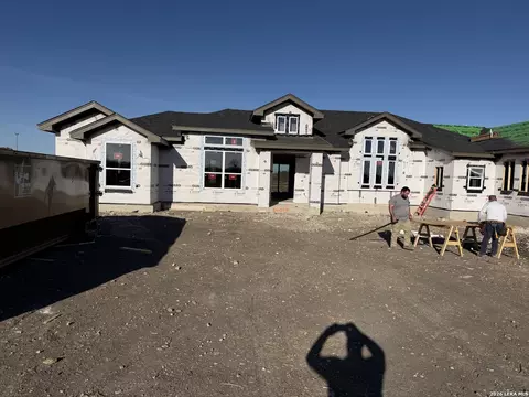 14017 William Blazeby, San Antonio, TX 78253