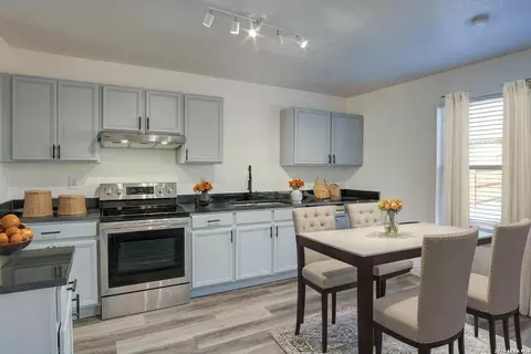 11139 Ranger Cavern, San Antonio, TX 78254
