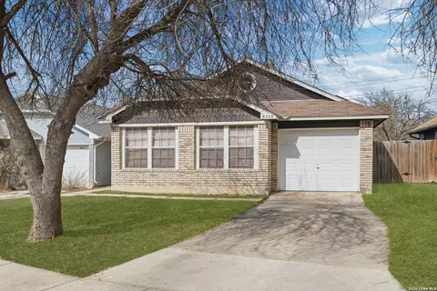 6315 Candlecrest Ct, San Antonio, TX 78244