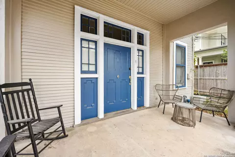 124 W Mistletoe Ave, San Antonio, TX 78212