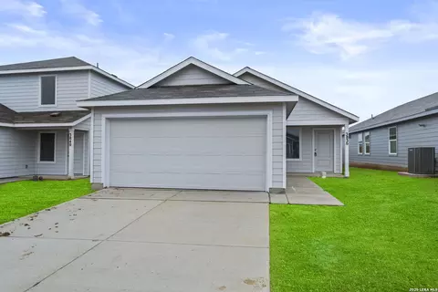3836 Swift Fox Rd, New Braunfels, TX 78132