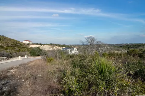10028 Cates Crk, San Antonio, TX 78255