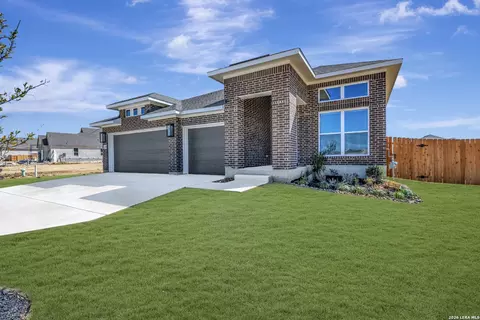 1318 Wilson, New Braunfels, TX 78132