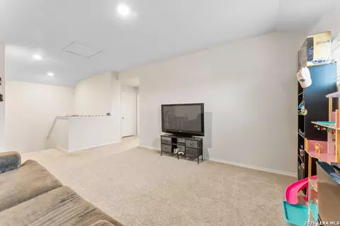 Entry Way - 449 Ida Loop, Seguin, TX 78155 photo 4 of 4