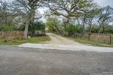 140 Guadalupe Rnch, Seguin, TX 78155