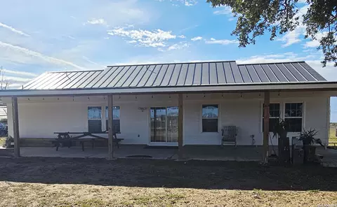 Exterior - 5615 Fm 462, Moore, TX 78057 photo 2 of 2