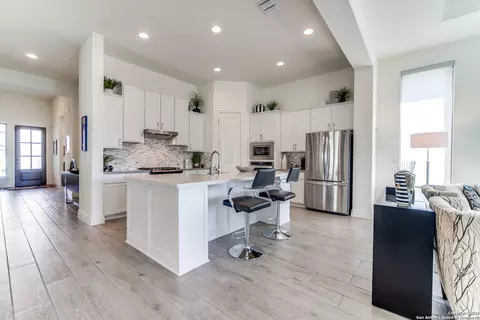 29734 Elkhorn Rdg, Fair Oaks Ranch, TX 78015