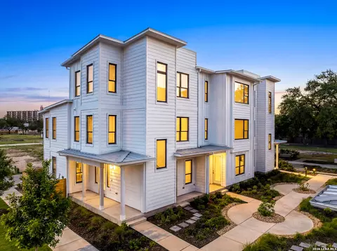 543 Mcmonigal Pl #BLDG . 1, San Antonio, TX 78210