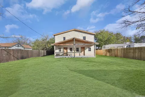 122 Brink, Center Point, TX 78010
