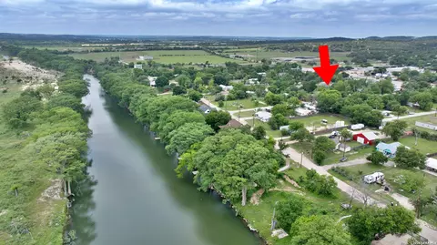 122 Brink, Center Point, TX 78010