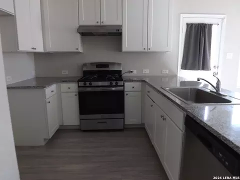 738 Ambush Rdg, San Antonio, TX 78220