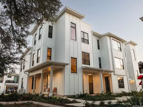 543 Mcmonigal Pl #BLDG . 3, San Antonio, TX 78210