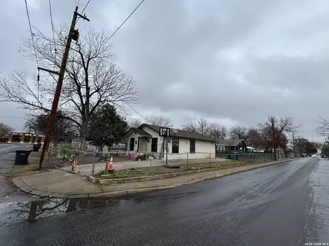114 Elliott, San Antonio, TX 78225