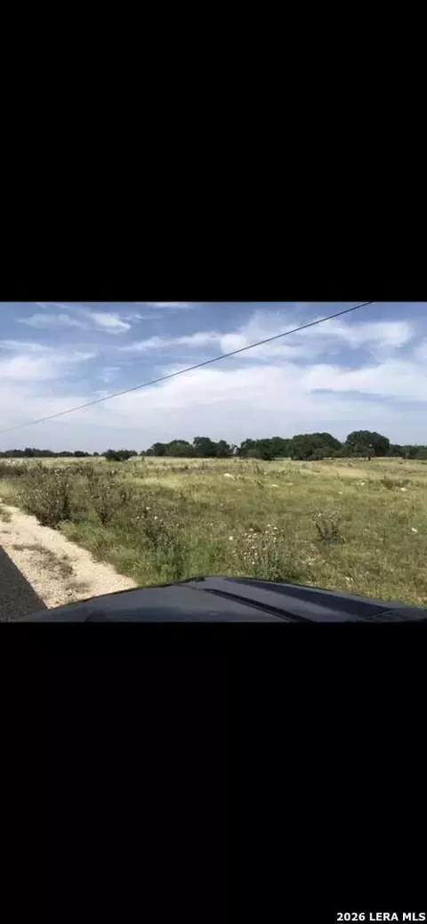 255 Nantan, Harper, TX 78631