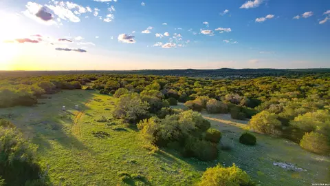 482 Wingert Rd, Junction, TX 76849 photo 2