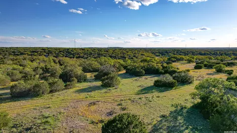 482 Wingert Rd, Junction, TX 76849 photo 9