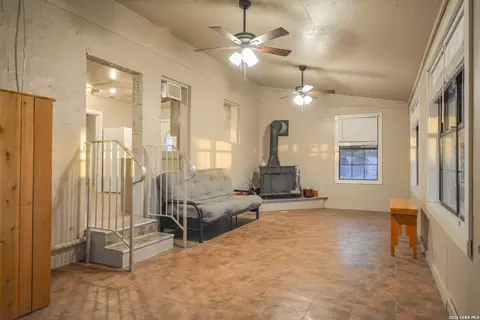 482 Wingert Rd, Junction, TX 76849 photo 16