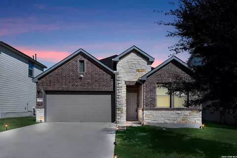 10347 Francisco Way, Converse, TX 78109