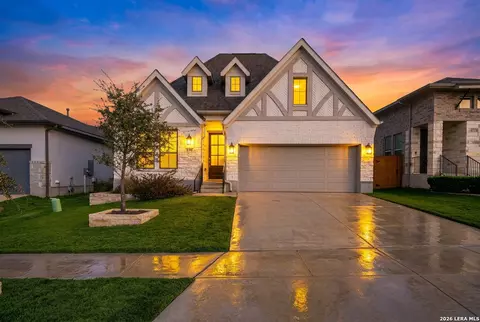 636 Vireos St, New Braunfels, TX 78132