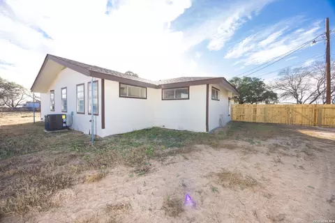 Exterior - 523 Rossville # A, Devine, TX 78016 photo 3 of 4