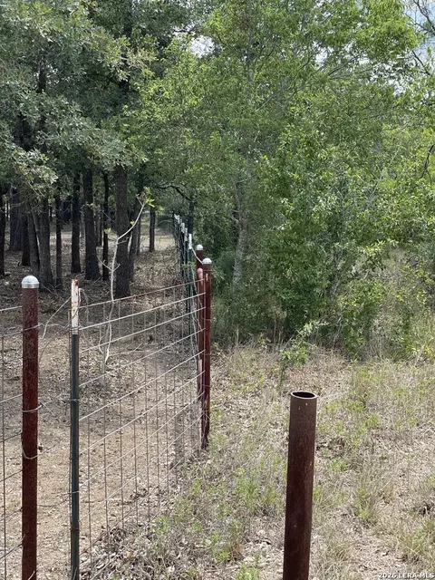 tbd Hidden Pne, Luling, TX 78648 photo 6