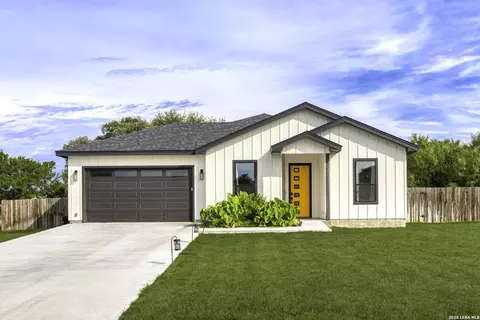 1008 Naumann, Granite Shoals, TX 78654