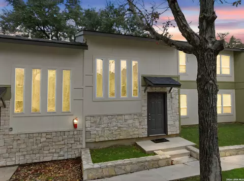 100 Lorenz Rd #802, San Antonio, TX 78209