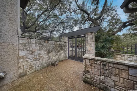 8000 Donore #10, San Antonio, TX 78229