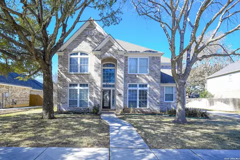 1712 Oak Path, New Braunfels, TX 78132