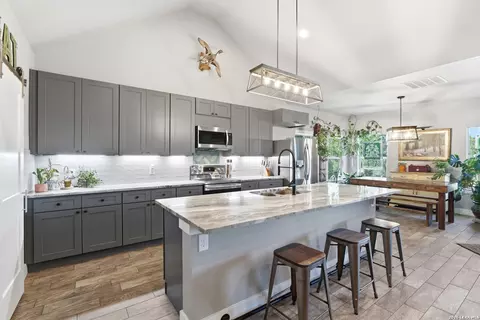 2295 Tanglewood Trl, Spring Branch, TX 78070