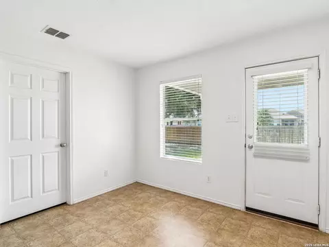 244 Cactus Patch, Selma, TX 78154 photo 16