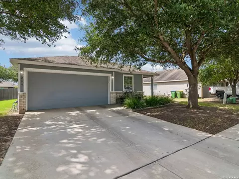 244 Cactus Patch, Selma, TX 78154 photo 3