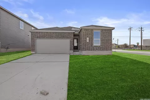 1895 Nuthatch Rdg, New Braunfels, TX 78130