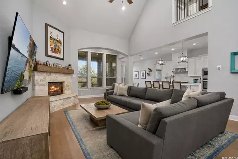 25452 River Ledge, San Antonio, TX 78255