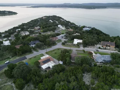 2339 Triple Peak, Canyon Lake, TX 78133