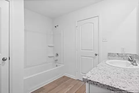 10930 Lafayette Loop, Converse, TX 78109 photo 11