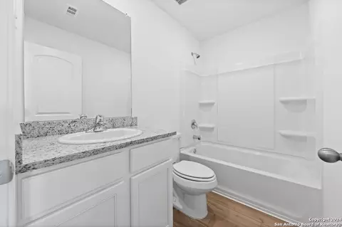 10930 Lafayette Loop, Converse, TX 78109 photo 13