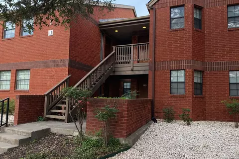 7930 Roanoke #1103, San Antonio, TX 78240