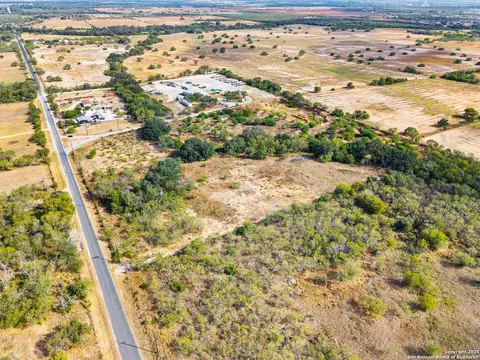 17520 Jackel, Von Ormy, TX 78073 photo 4