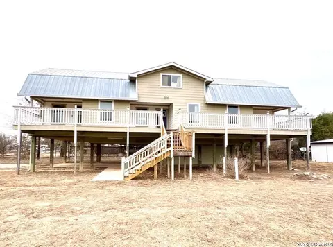519 Enchanted River Dr, Bandera, TX 78003